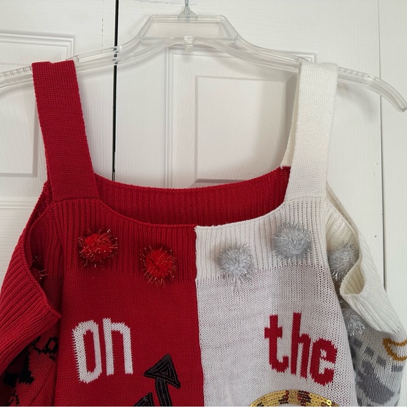 🎄🎅🏼 Ugly Christmas Sweater - Picture 8 of 8